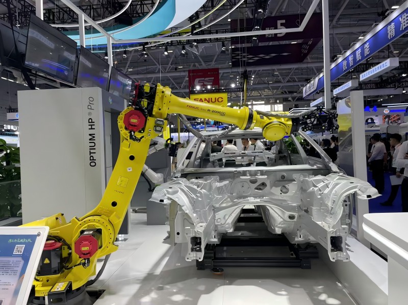 機器人零部件CNC加工:深圳一鑫精密的行業洞察